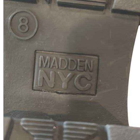 Black Chunky Lug Sole Black Chain Detail Loafers Size 8 New Without Box - Picture 8 of 11